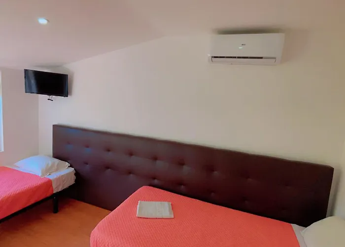 Jantesta Guest House